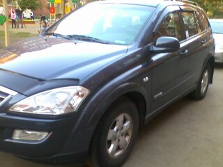 2010 SsangYong Kyron 6-speed I Рестайлинг, серый, 700000 рублей, вид 1