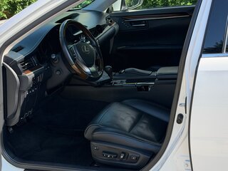 2015 Lexus ES 300h VI, белый, 2050000 рублей, вид 4