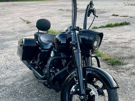 2015 Harley-Davidson Road King, чёрный, 1300000 рублей, вид 1