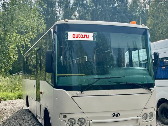 2013 Hyundai Богдан, белый, 800000 рублей - вид 3