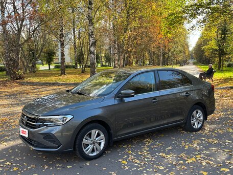 2020 Volkswagen Polo VI, серый, 1900000 рублей, вид 1