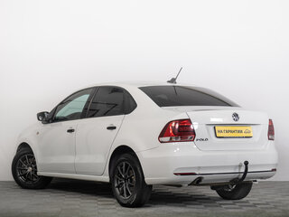 2017 Volkswagen Polo V Рестайлинг, белый, 949000 рублей, вид 5