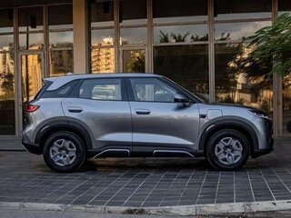 2026 BYD Yuan Up 45.12 kWh, серебристый, 1790000 рублей, вид 4
