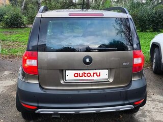 2012 Skoda Yeti I, коричневый, 850000 рублей, вид 4