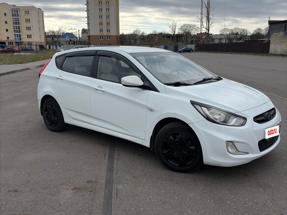 2011 Hyundai Solaris I, белый, 650000 рублей - вид 7