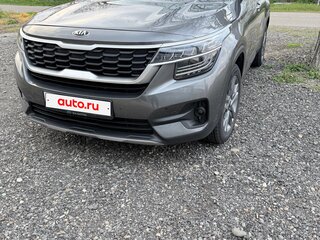 2021 Kia Seltos I, серый, 1950000 рублей, вид 4