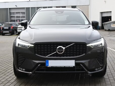 2025 Volvo XC60 II Рестайлинг, серый, 5690000 рублей, вид 2