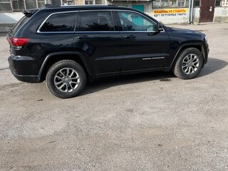 2014 Jeep Grand Cherokee IV (WK2) Рестайлинг, чёрный, 2600000 рублей, вид 2