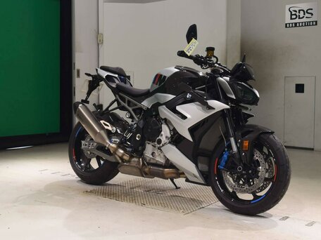 2025 BMW M 1000 R, серебристый, 2900000 рублей, вид 3