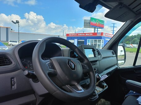 2021 Renault Master, серый, 3200000 рублей, вид 4