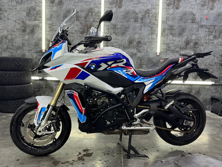2021 BMW S 1000 XR, белый, 1899000 рублей, вид 3