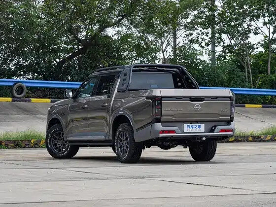 2026 Nissan Navara (Frontier) V (D27), чёрный, 4000000 рублей - вид 2