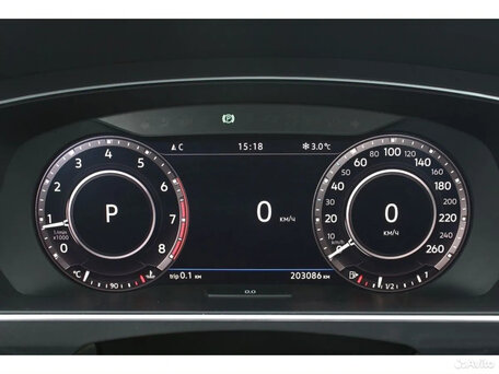 2018 Volkswagen Tiguan II, пурпурный, 2200000 рублей, вид 3