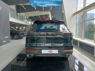 2026 Tenet T8, зелёный, 3099000 рублей, вид 4