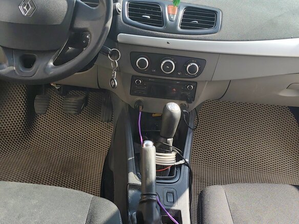 2014 Renault Fluence I Рестайлинг, бежевый, 300000 рублей - вид 7