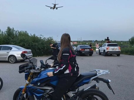 2017 BMW G 310 R, синий, 349000 рублей, вид 5
