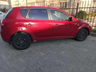 2008 Kia Ceed I, красный, 435000 рублей, вид 4