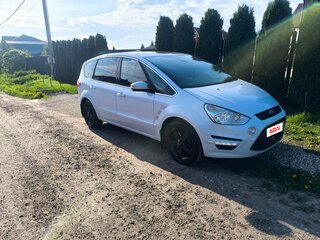 2011 Ford S-MAX I Рестайлинг, белый, 1250000 рублей, вид 1