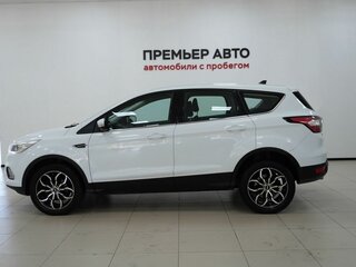 2018 Ford Kuga II Рестайлинг, белый, 1650000 рублей, вид 4