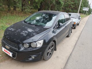 2014 Chevrolet Aveo II, чёрный, 650000 рублей, вид 1