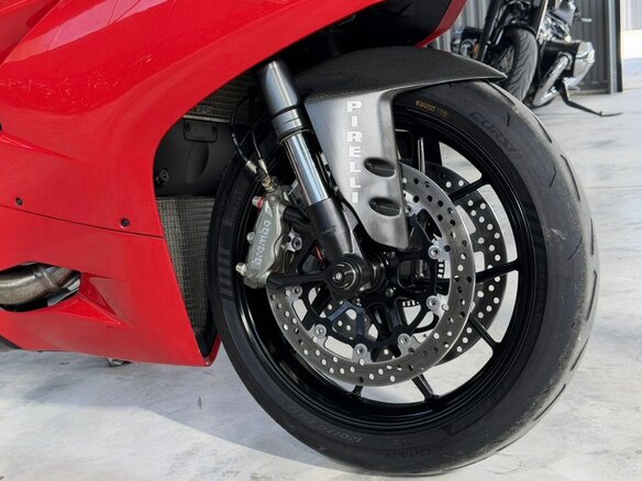 2022 Ducati Panigale V2, красный - вид 11