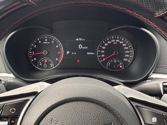 2019 Kia Optima IV Рестайлинг, белый, 2570000 рублей - вид 9