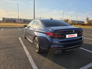 2018 BMW 5 серии 530d VII (G30/G31/G38), синий, 4400000 рублей, вид 2