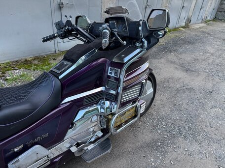 1996 Honda GL 1500 Gold Wing, пурпурный, 450000 рублей, вид 1