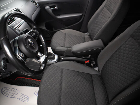 2018 Volkswagen Polo V Рестайлинг, белый - вид 14