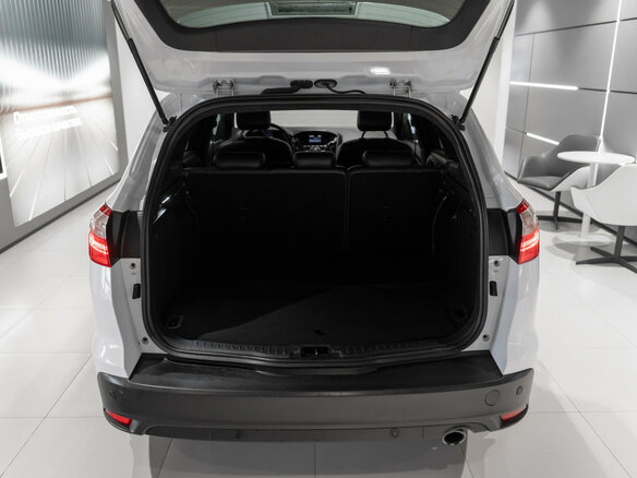 2014 Ford Focus III, белый, 1075000 рублей - вид 21