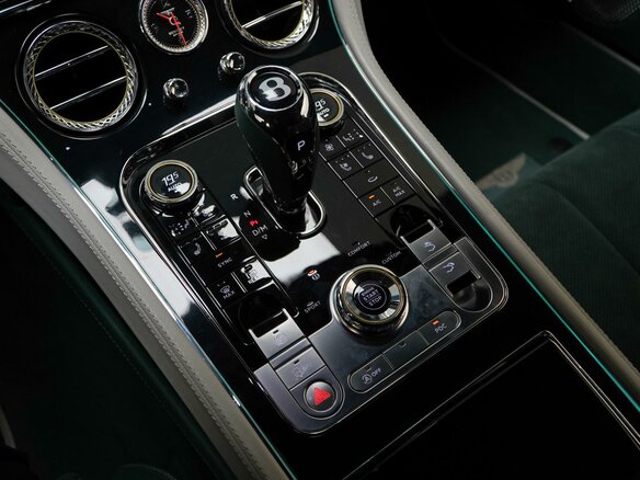 2019 Bentley Continental GT III, зелёный, 12599046 рублей - вид 22