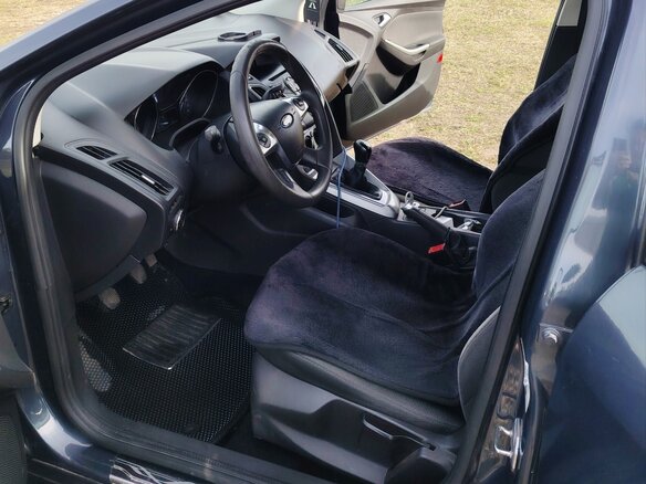 2011 Ford Focus III, серый, 800000 рублей - вид 3