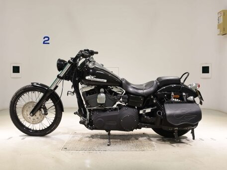 2010 Harley-Davidson Dyna Wide Glide, чёрный, 762000 рублей, вид 1