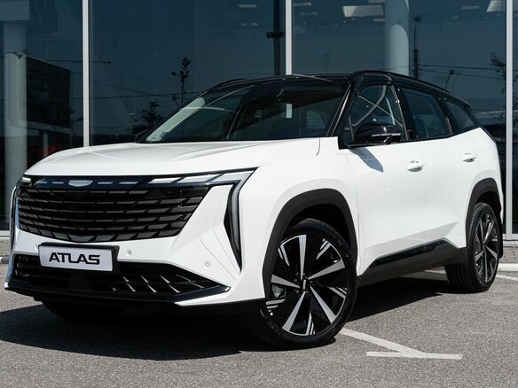2026 Geely Atlas II, белый, 4229990 рублей