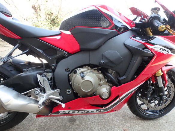 2017 Honda CBR 1000 RR/RA Fireblade, красный, 1330000 рублей - вид 13
