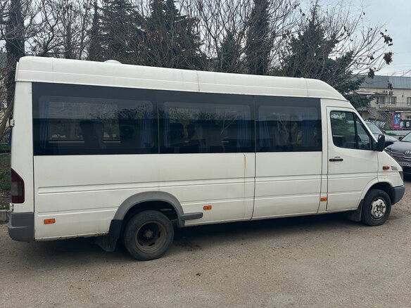 2007 Mercedes-Benz Sprinter, белый, 1050000 рублей - вид 2