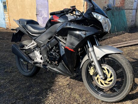2017 Racer Skyway, чёрный, 105000 рублей, вид 3