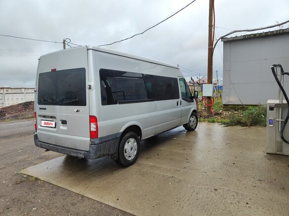 2011 Ford Transit, серебристый, 915000 рублей - вид 1