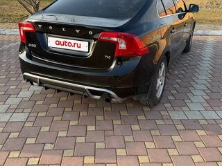 2011 Volvo S60 II, чёрный, 650000 рублей, вид 3