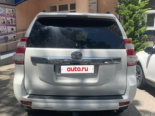 2016 Toyota Land Cruiser Prado 150 Series Рестайлинг 1, белый, 4499999 рублей, вид 3