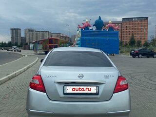 2010 Nissan Teana II (J32), серебристый, 850000 рублей, вид 4