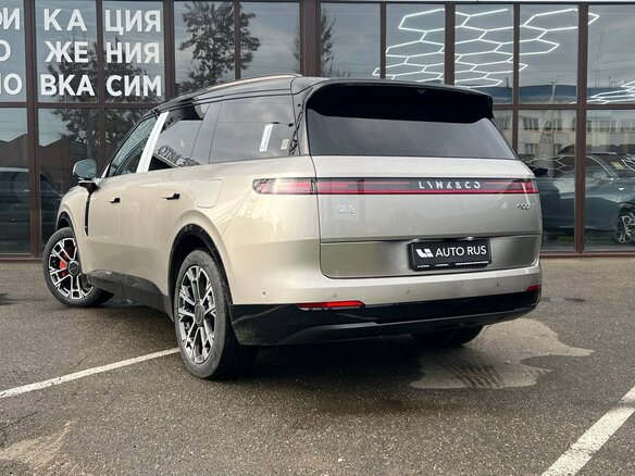 2026 Lynk & Co 900, золотистый, 7890000 рублей - вид 6