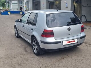 2001 Volkswagen Golf IV, серебристый, 630000 рублей, вид 3