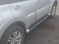 2017 Mitsubishi Pajero IV Рестайлинг 2, серый, 3000000 рублей - вид 3