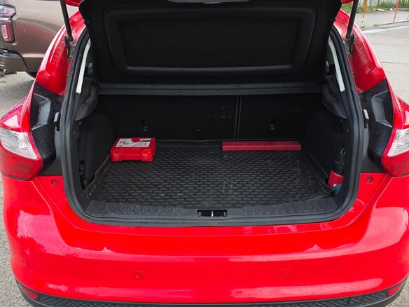 2012 Ford Focus III, красный - вид 14