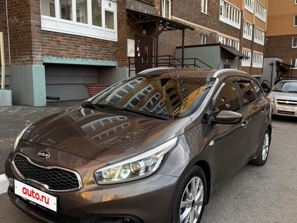 2014 Kia Ceed II, коричневый