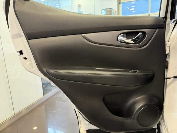 2020 Nissan Qashqai II Рестайлинг, белый, 1739000 рублей - вид 14