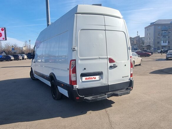 2013 Renault Master, белый, 1350000 рублей - вид 4