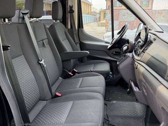 2019 Ford Transit, чёрный, 3950000 рублей - вид 16