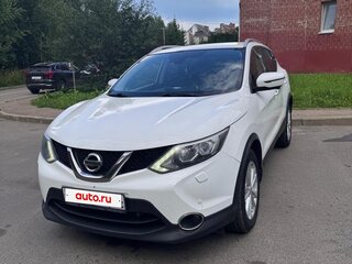 2017 Nissan Qashqai II, белый, 1400000 рублей, вид 2